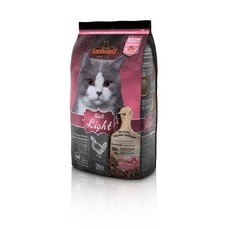LEONARDO Adult Light 2 кг корм для кастрированных котов и стерилизованных кошек, страдающих избыточным весом 1х4  (758815)